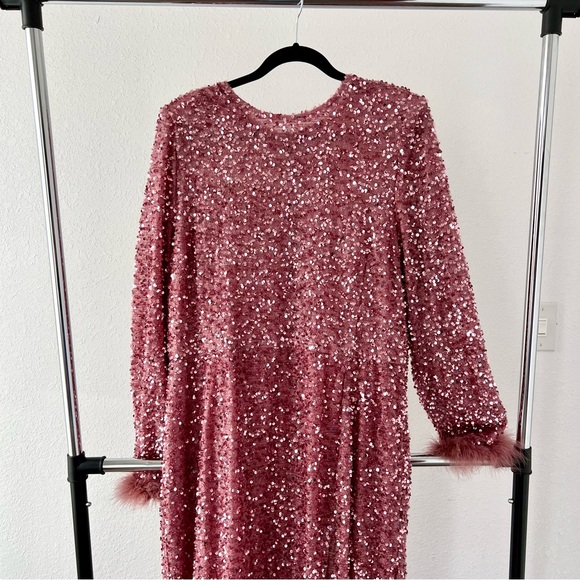 Pink sequin gown with split worn once - Picture 10 of 12